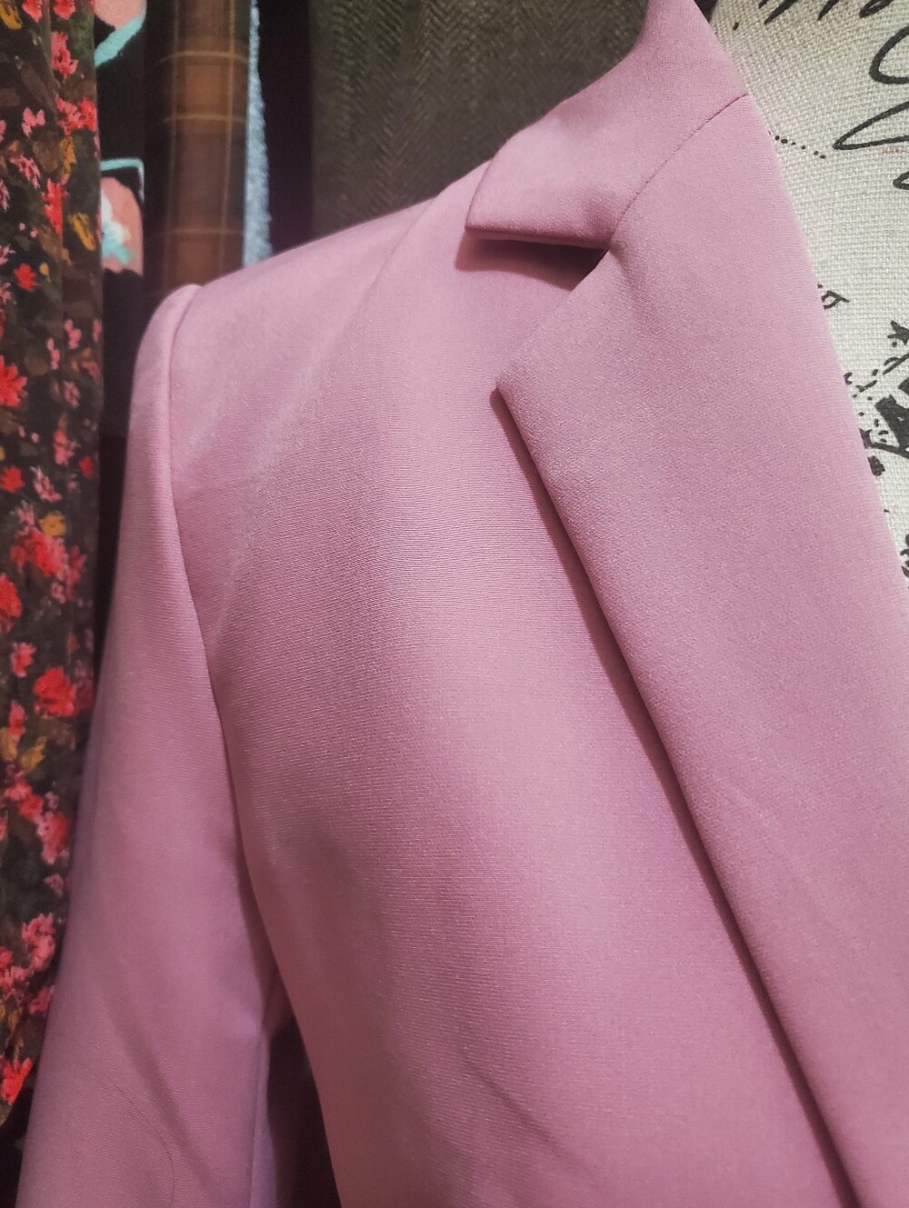 Revamped Heather Rose Pink Blazer - Picture 4 of 8